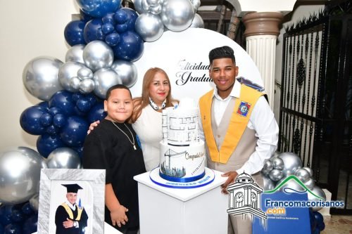 Fiesta De Graduacion De Oriol Almontes Ramos 07