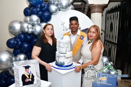 Fiesta De Graduacion De Oriol Almontes Ramos 09