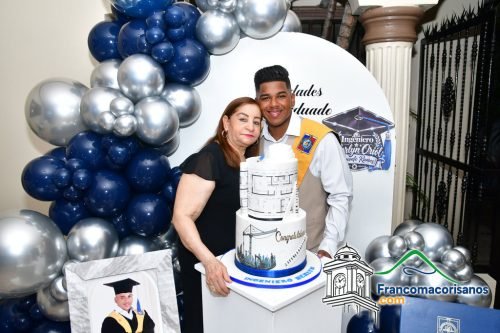 Fiesta De Graduacion De Oriol Almontes Ramos 10