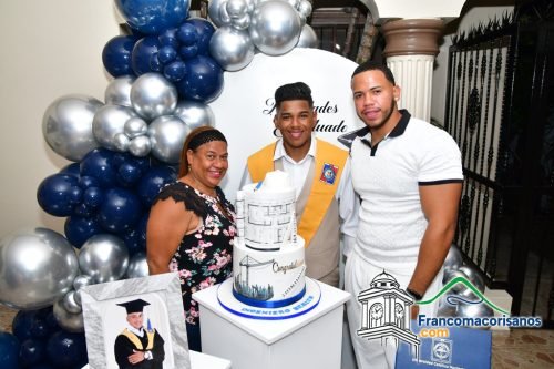 Fiesta De Graduacion De Oriol Almontes Ramos 21