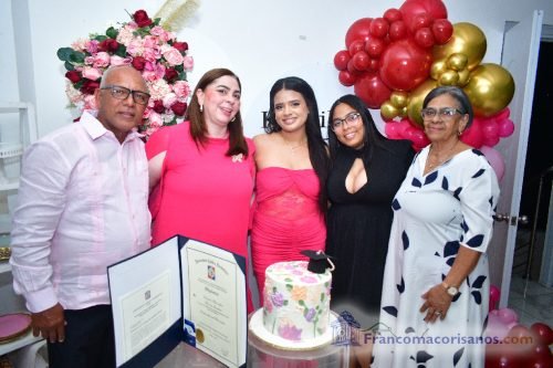 Fiesta de graduacion y cumpleaños de Kamila Mercedes Merejo Sanchez_00018