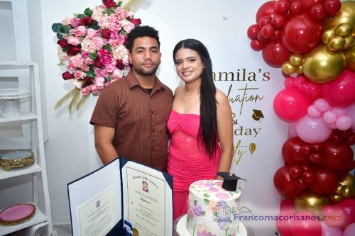 Fiesta de graduacion y cumpleaños de Kamila Mercedes Merejo Sanchez_00019