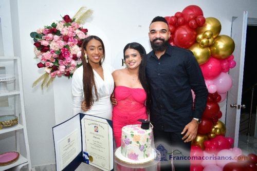 Fiesta de graduacion y cumpleaños de Kamila Mercedes Merejo Sanchez_00020