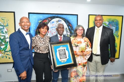 Freddie Cabral celebra 50 años de creación artística en SFM_00029