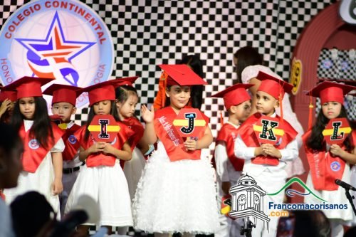 Graduacion Colegio Continental Primaria 2025-26 04