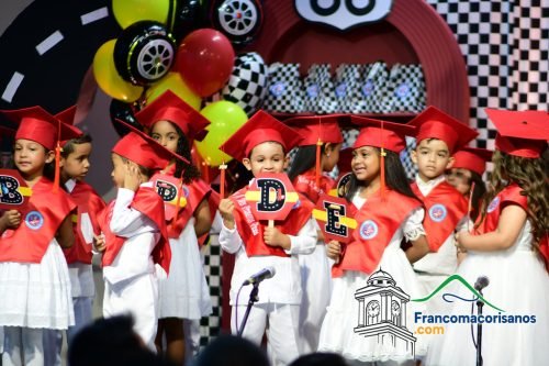 Graduacion Colegio Continental Primaria 2025-26 06
