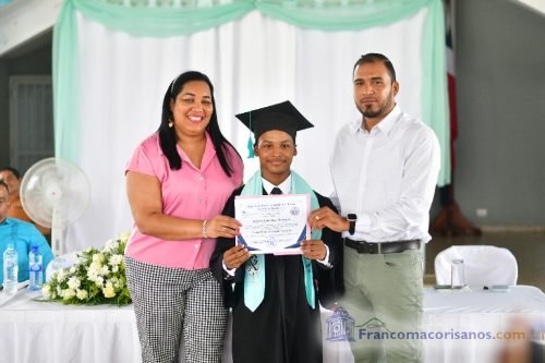 Graduacion Promocion Liceo Fernandez Dominguez 2025_00004