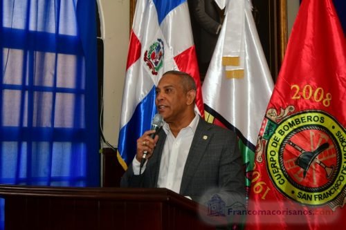 Graduacion de los bomberos en el ayuntamiento_00120