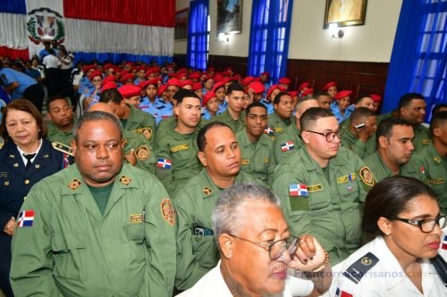 Graduacion de los bomberos en el ayuntamiento_00128