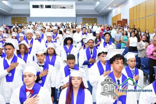 Graducacion Estudiantes Iadis 2025-2026 05