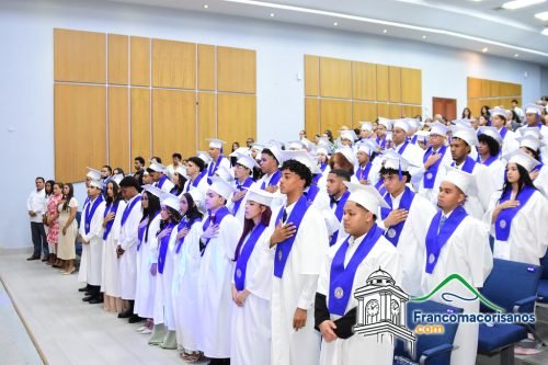 Graducacion Estudiantes Iadis 2025-2026 06