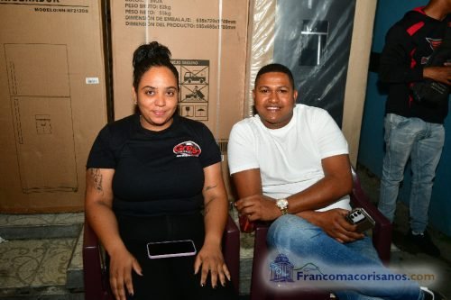 Grego Muebles presentó a Antony Rios Jr. Para deleitar a sus clientes e invitados especiales_00021