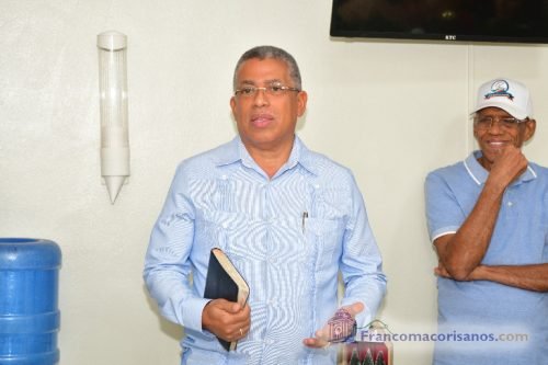 Inauguracion Consultorio Yan Carlos Brito_00004