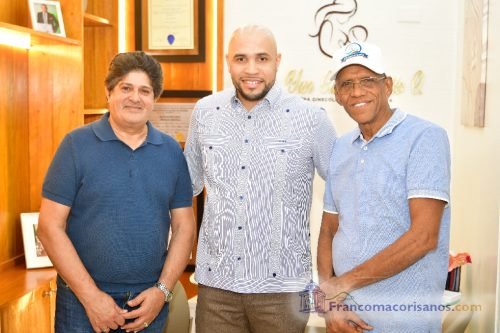 Inauguracion Consultorio Yan Carlos Brito_00029