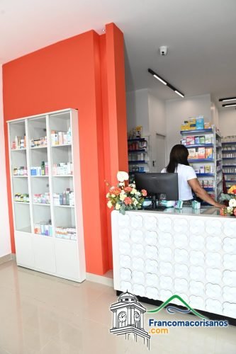 Inauguracion Farmacia Bella 03