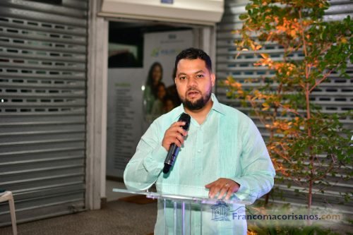 Inauguracion de oficina de abogados_00002