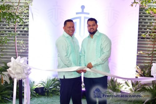 Inauguracion de oficina de abogados_00029