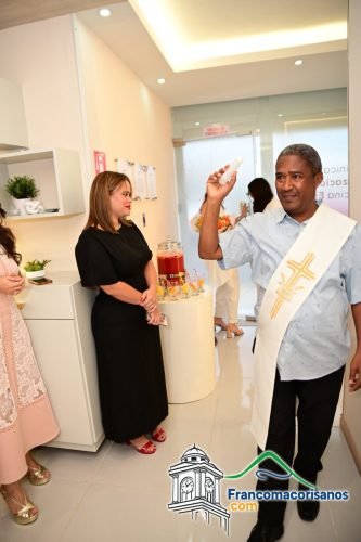 Inauguracionconsultorioyolenny2026 24