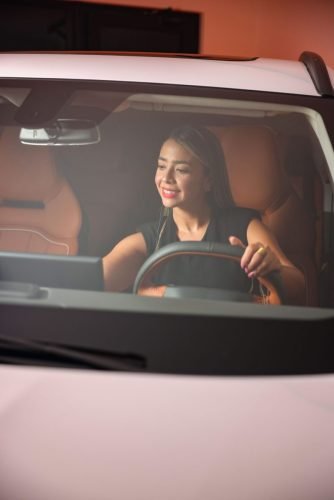 Isabel Ramírez en el modelo Soueast S06