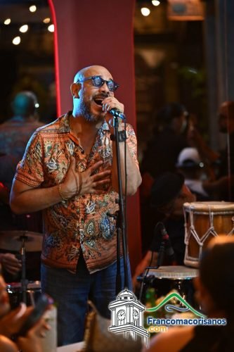 Joaquín Cautiva Al Público De Celia Bistro En Las Guáranas 13