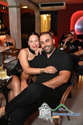 Joaquín Cautiva Al Público De Celia Bistro En Las Guáranas 27