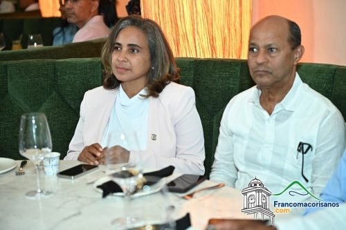 Rueda de Prensa Feria Comercio en SD 16