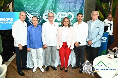 Rueda de Prensa Feria Comercio en SD 3