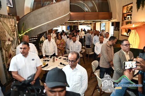 Rueda de Prensa Feria Comercio en SD 7