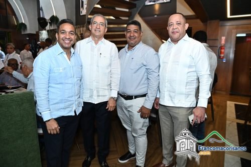 Rueda de Prensa Feria Comercio en SD 9