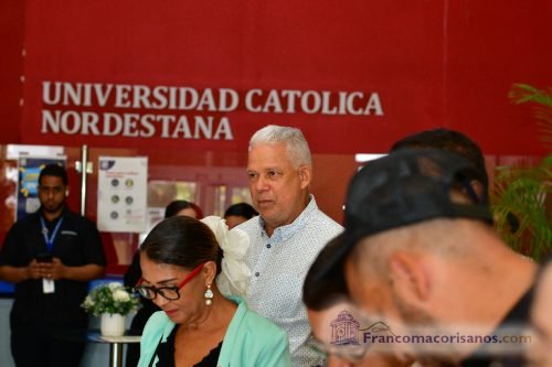 Rueda de prensa de la feria del libro_00007