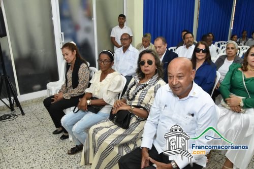 Uasd Sfm Reconoce Docente Jubiladocon Mas De 30 Años 08