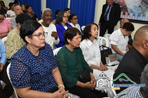 Uasd Sfm Reconoce Docente Jubiladocon Mas De 30 Años 11