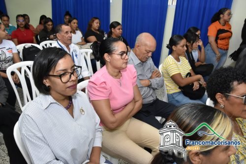 Uasd Sfm Reconoce Docente Jubiladocon Mas De 30 Años 17