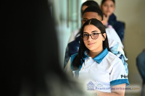 charlaagrinidoamor00014