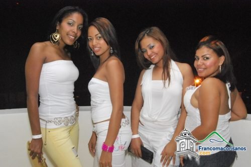 tbt 23 abril 2026 Sensation White 2009 20